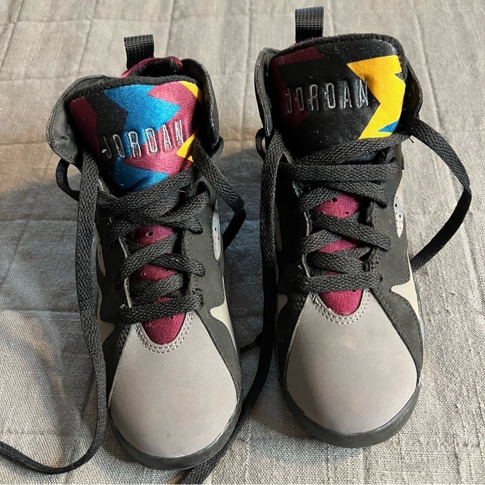 Nike Air Jordan 7 Retro PS Bordeaux 2011  304773-004  Youth Size 1Y